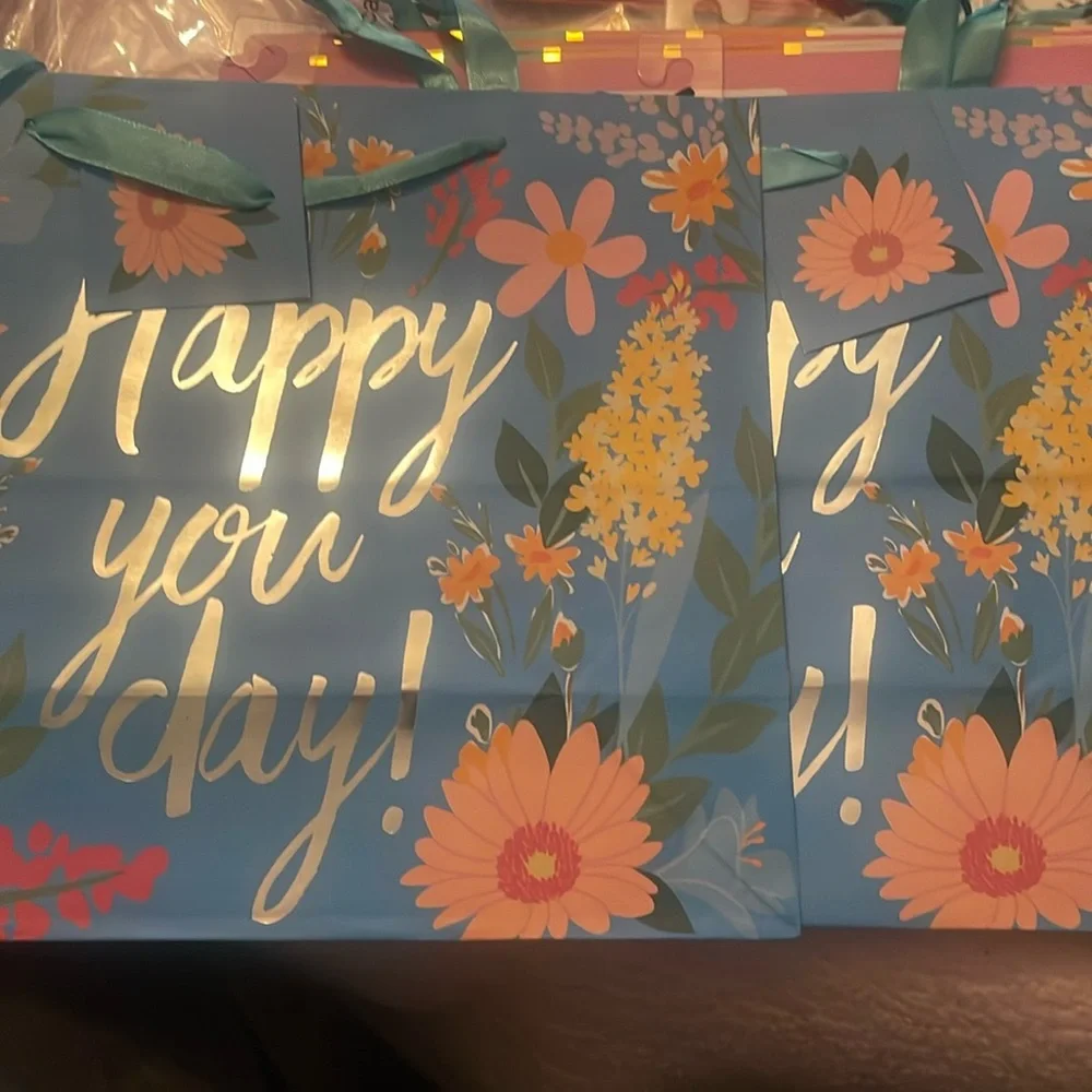 Colorful Gift Bags Set